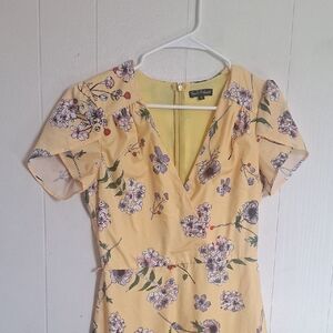 Floral Yellow Dress with Short Sleeves